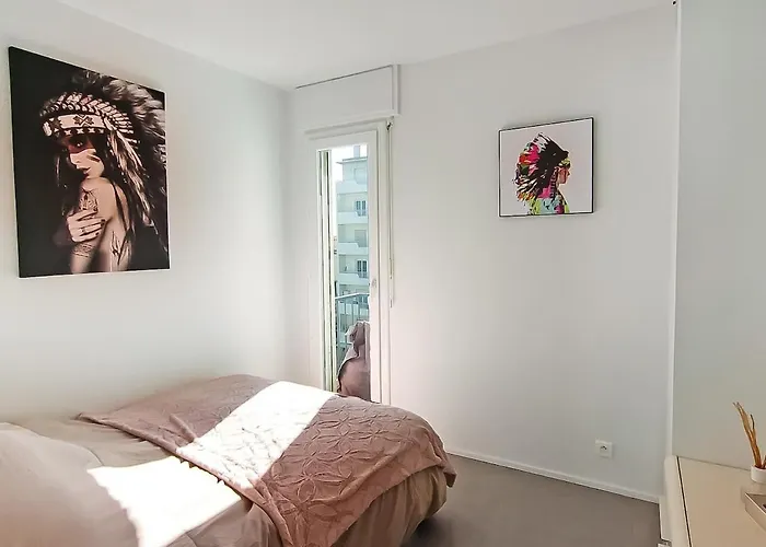 Sea View Walking Distance Old Town *